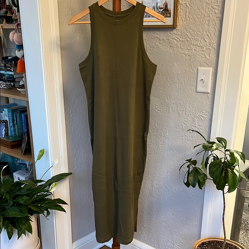 Nordstrom Sleeveless Olive Green Stretch Jersey Dress // M